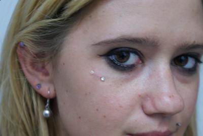 Piercing - piercings pommettes - Piercing pommette