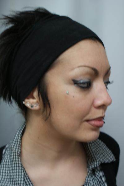 Piercing - piercings de surface - Piercing de Surface . Boutique Tattoo Evolution Perpignan