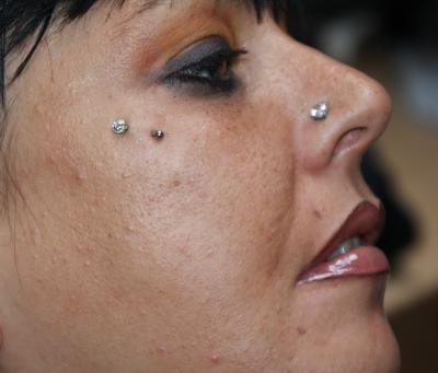 Piercing - piercings pommettes - piercings pommette