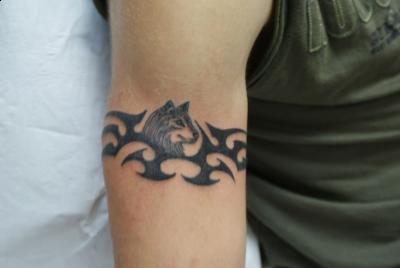 Nos ralisations - tattoo tribal - tribal avec loup