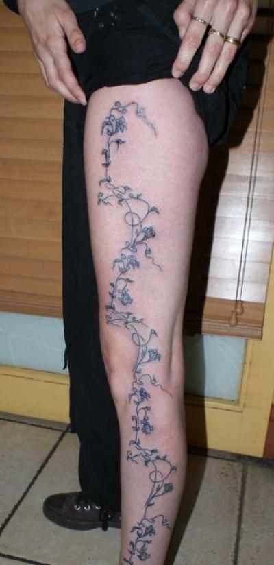 Nos ralisations - Arabesques - fleurs avec Arabesque Boutique Tattoo Evolution Perpignan