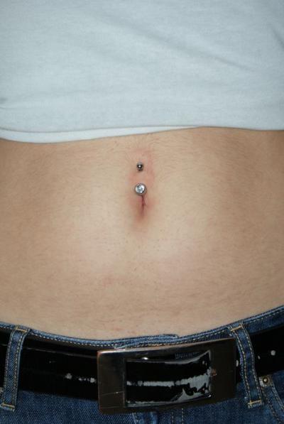 Piercing - piercings nombrils - piercing nombril