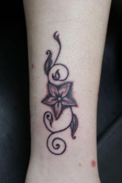 Nos ralisations - fleurs diverses - Fleur. boutique Tattoo Evolution Perpignan