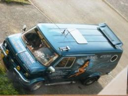 1987 , mon van Bedford avec lequel je me suis dplac pour tatouer dans toute la France , tout en ayant mon salon de tatouage rue Grande la Real  PERPIGNAN , PYRENEES ORIENTALES .