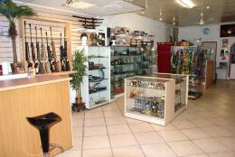 Vue de la boutique Armes de dfenses et articles fumeurs.Tattoo Evolution Perpignan ( PYRENNEES ORIENTALES ) dans le LANGUEDOC ROUSSILLON.